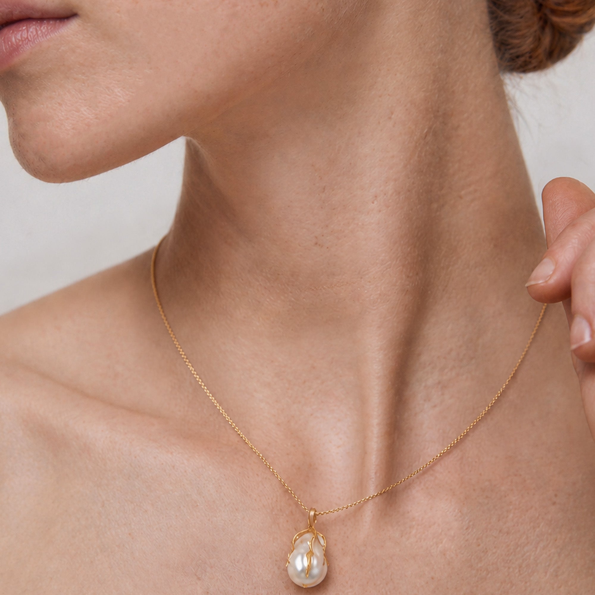 Baroque Pearl Pendant