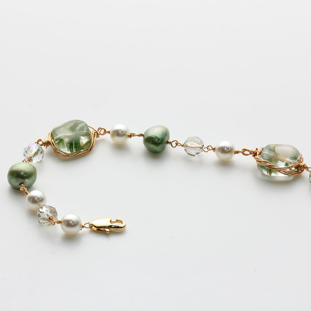 Celeste Pearl Bracelet