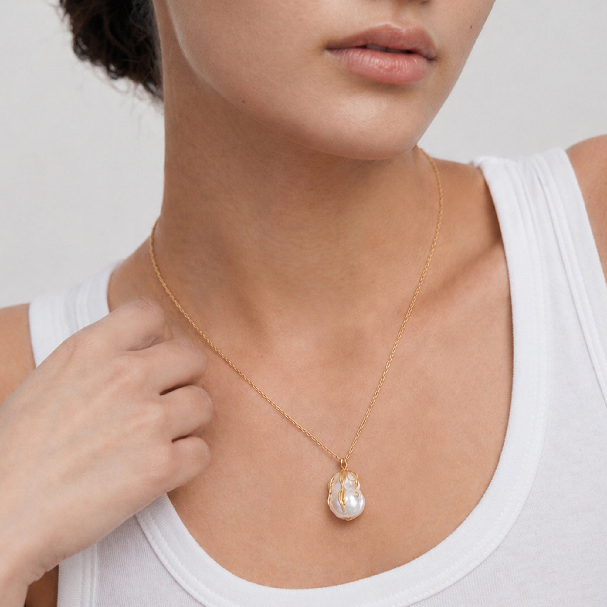 Baroque Pearl Pendant