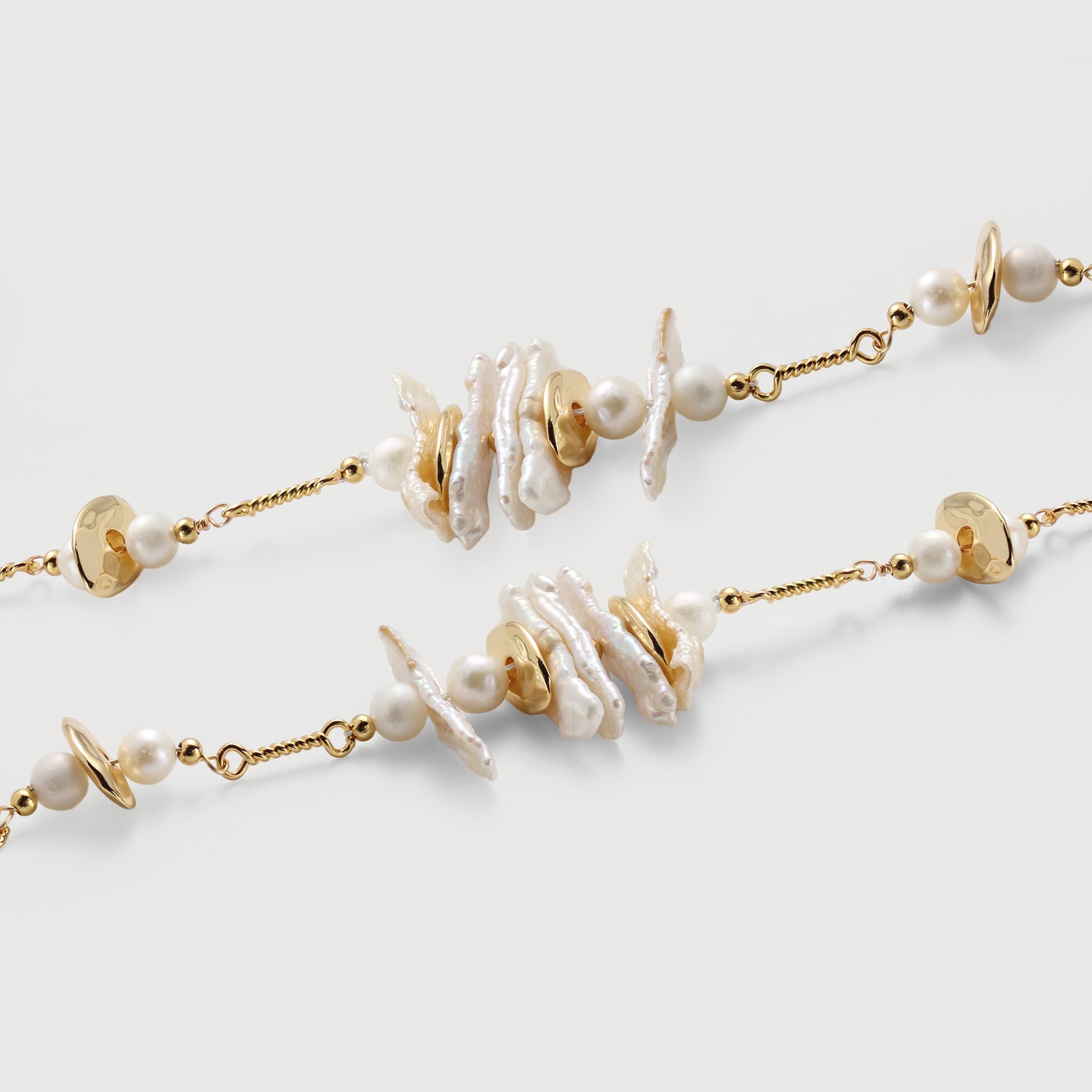 Lumi Baroque Pearl Bracelet