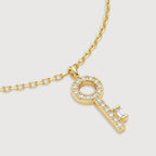 Collar de diamantes con dije de llave