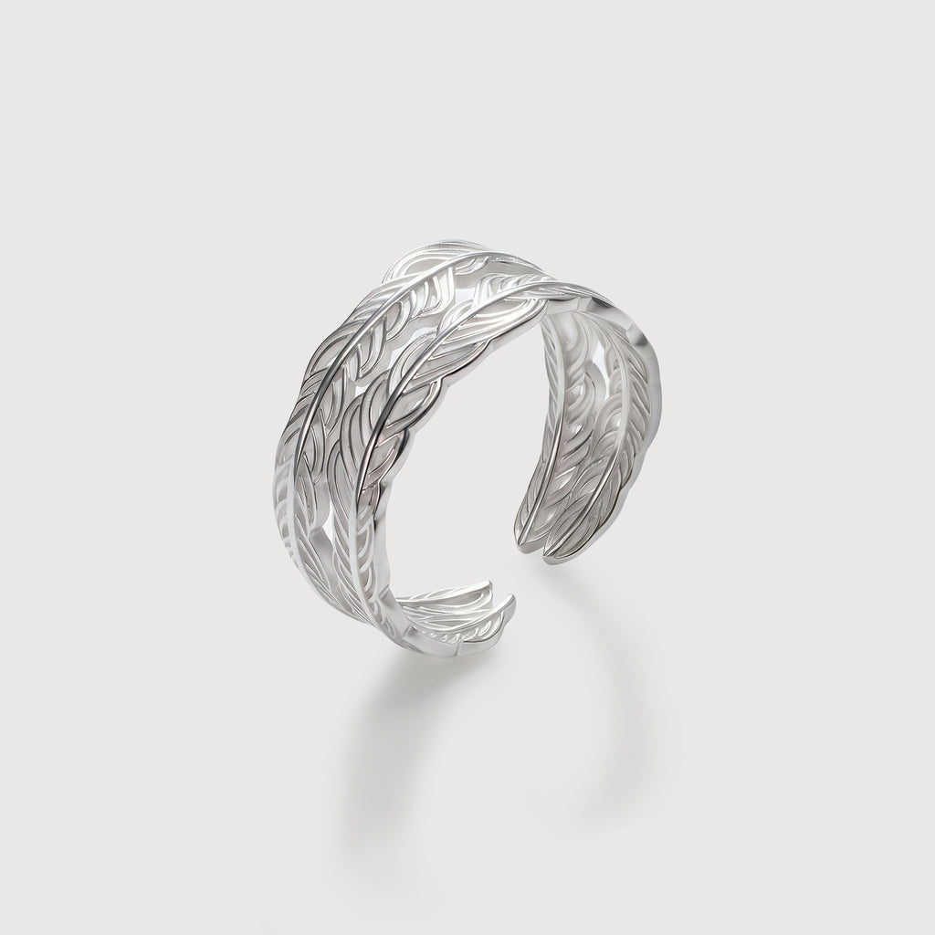 Anillo Abierto de Pluma en Plata de Ley