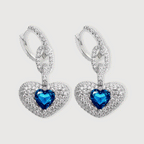 Pendientes de gota de corazón con circonita azul elegante