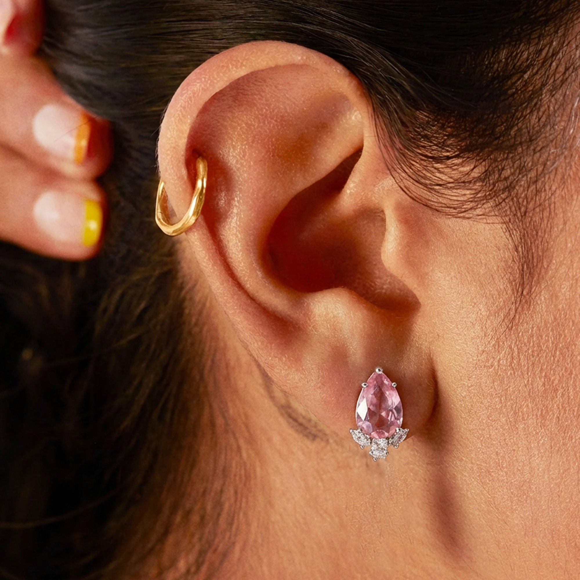 Pear-Shaped Zirconia Drop Earrings