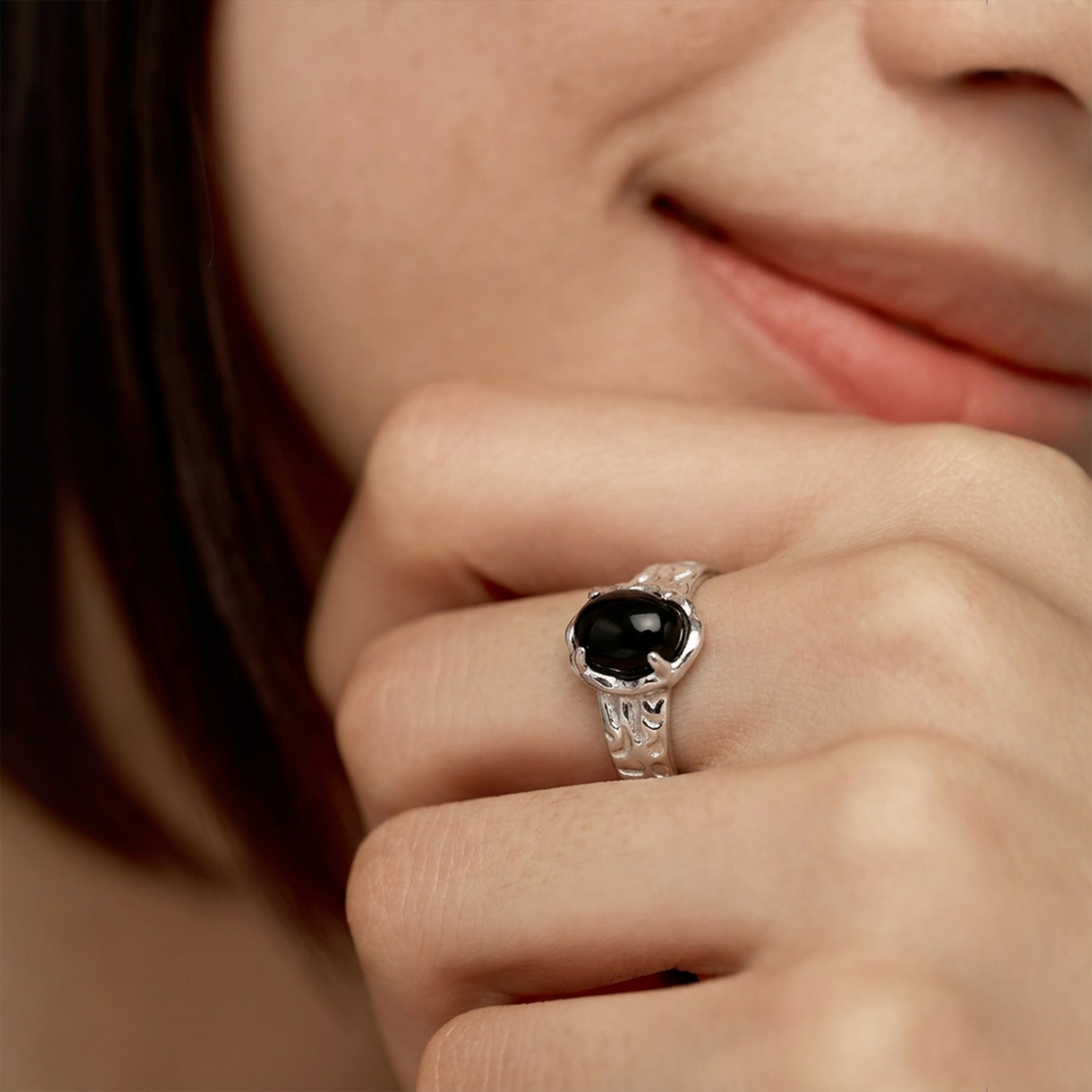 Elegant Black Onyx Silver Ring