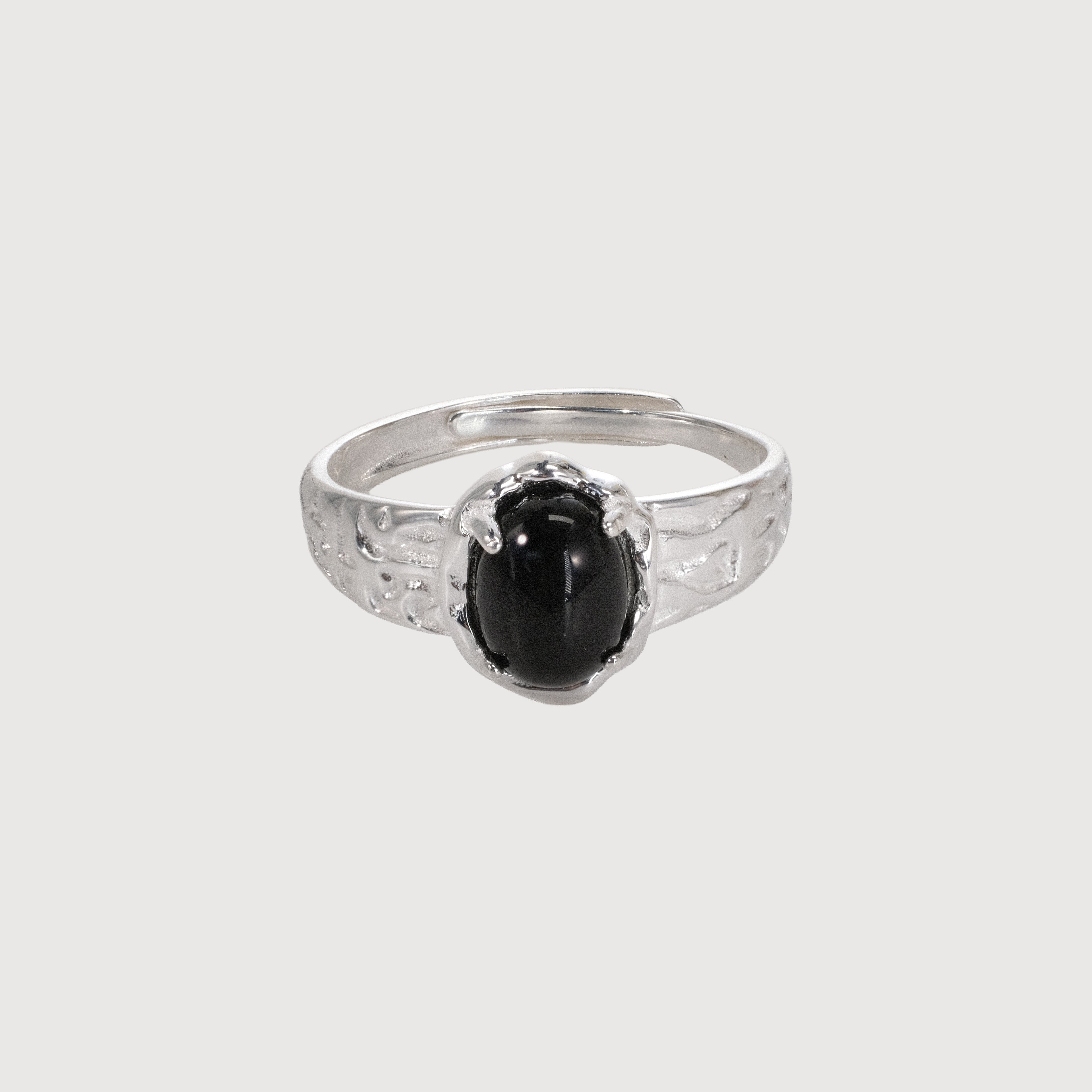 Elegant Black Onyx Silver Ring