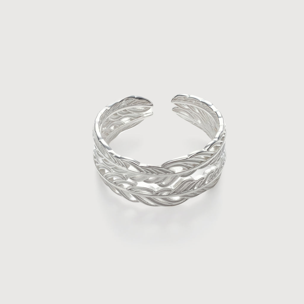 Anillo Abierto de Pluma en Plata de Ley