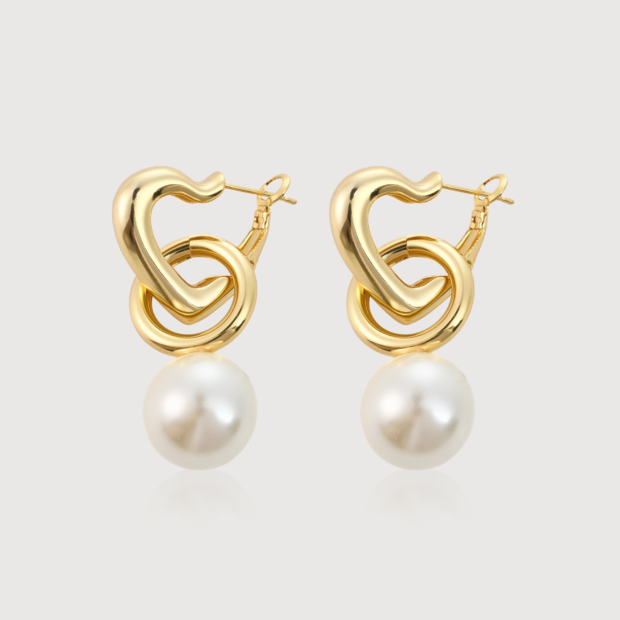 18K Gold Heart Hoop with Pearl Drop – Pearl Earrings – Choskycnea