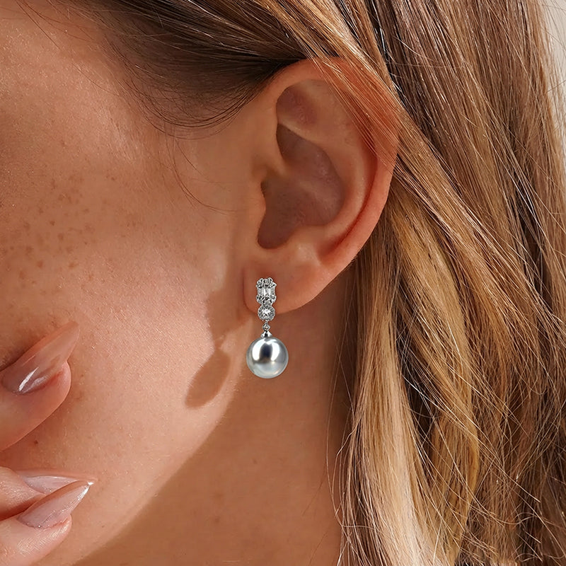 Elegant Pearl Drop Earrings with Sparkling Accents: Perfect Bridal or Formal Accessory!