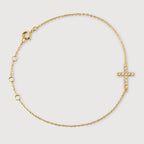 Elegante pulsera de circón con cruz