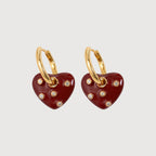 Pendientes de aro de corazón rojo