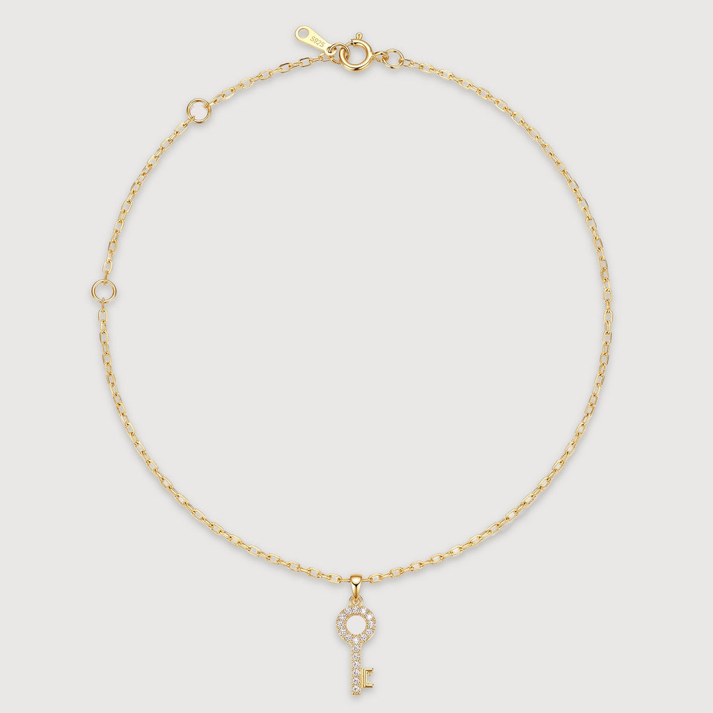 Collar de diamantes con dije de llave
