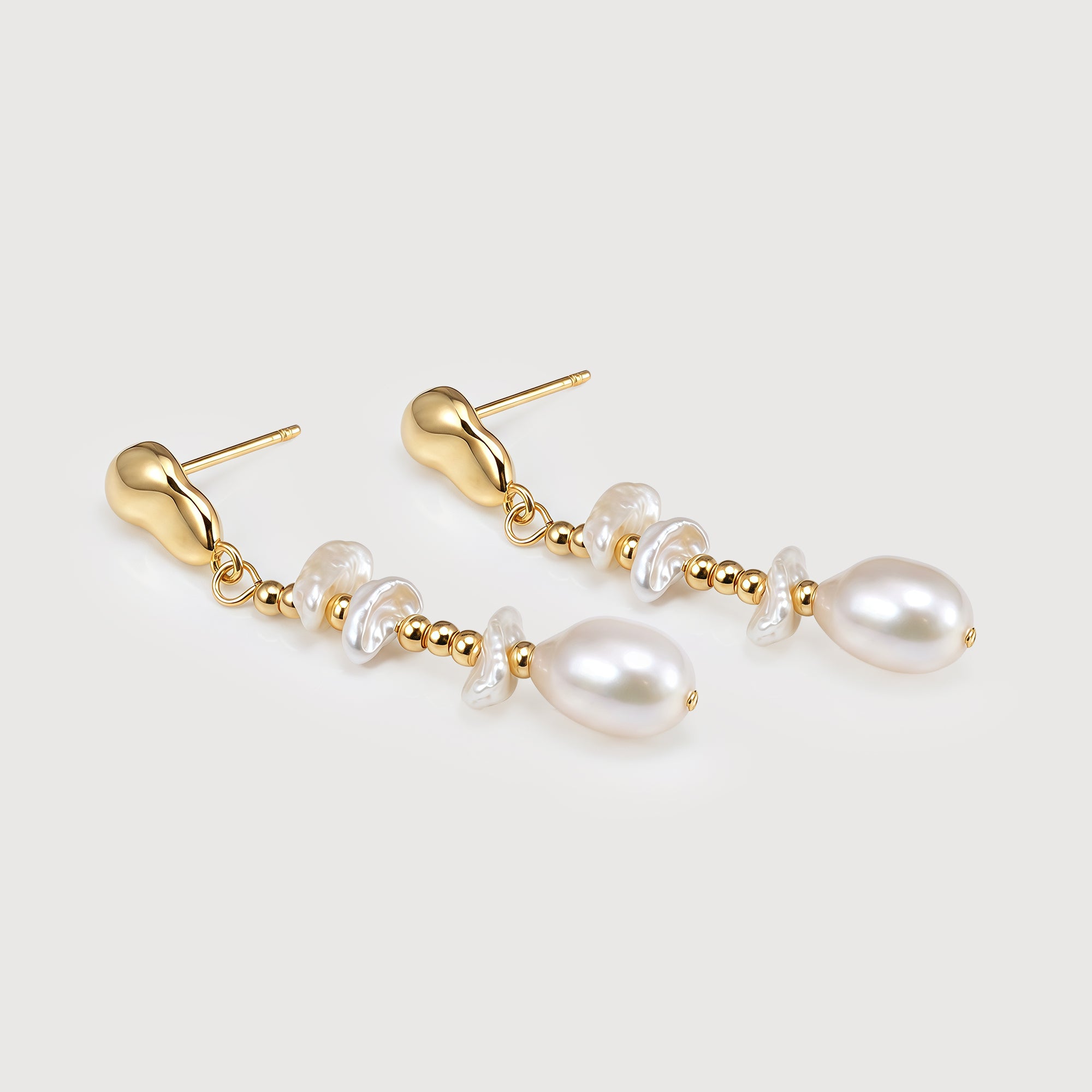 Orvela Pearl Earrings