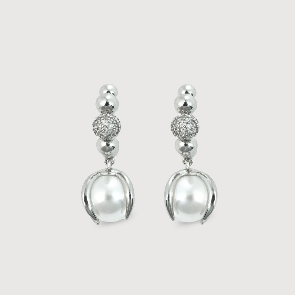 Pendientes de plata con perlas en forma de lágrima