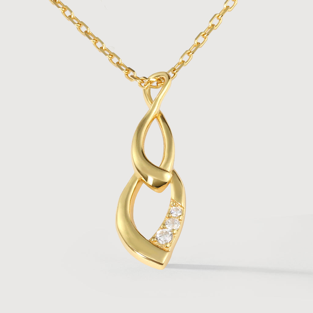 Collar de circonitas de curva infinita