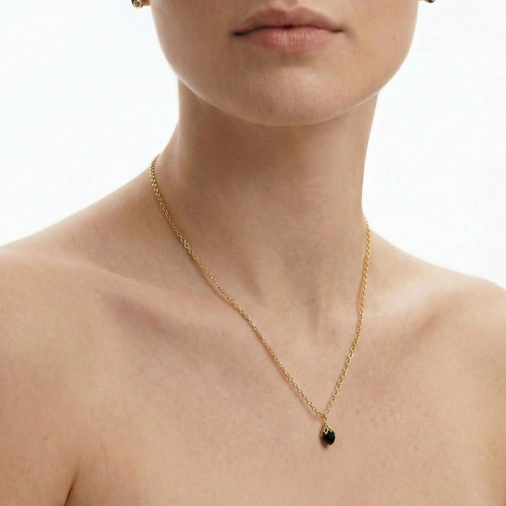 Noir Bloom Necklace