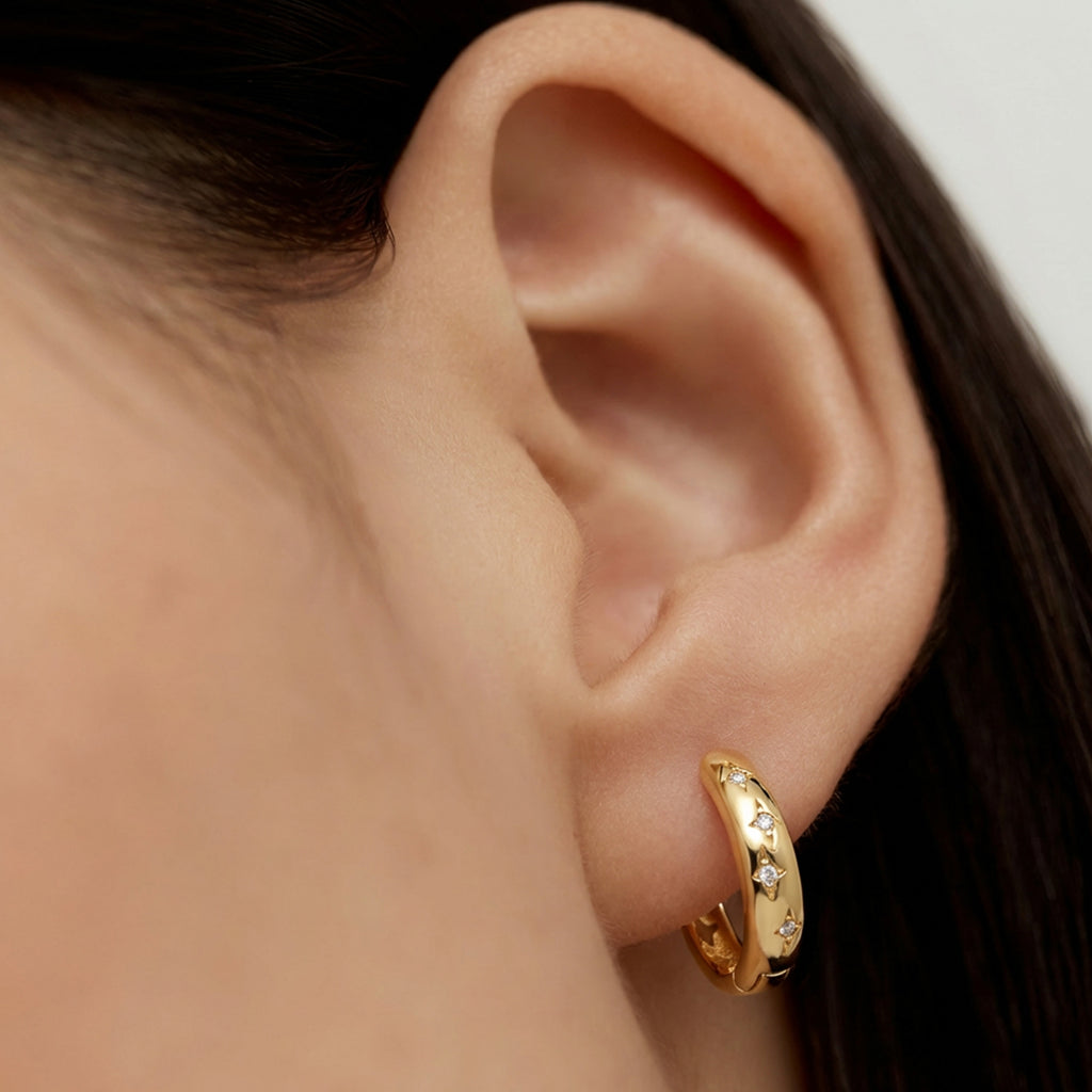 Pendientes Huggie Estrella