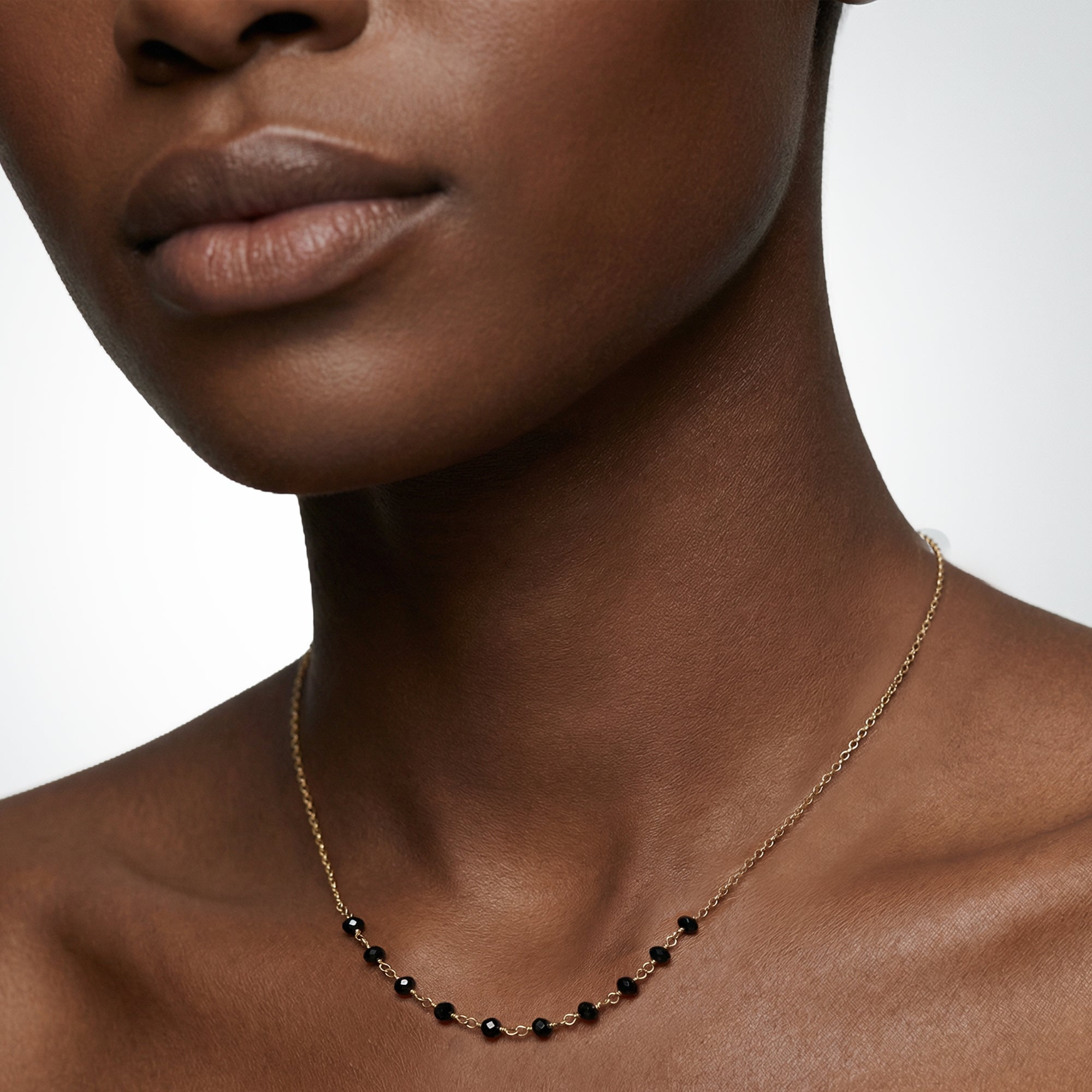 Noir Arc Necklace