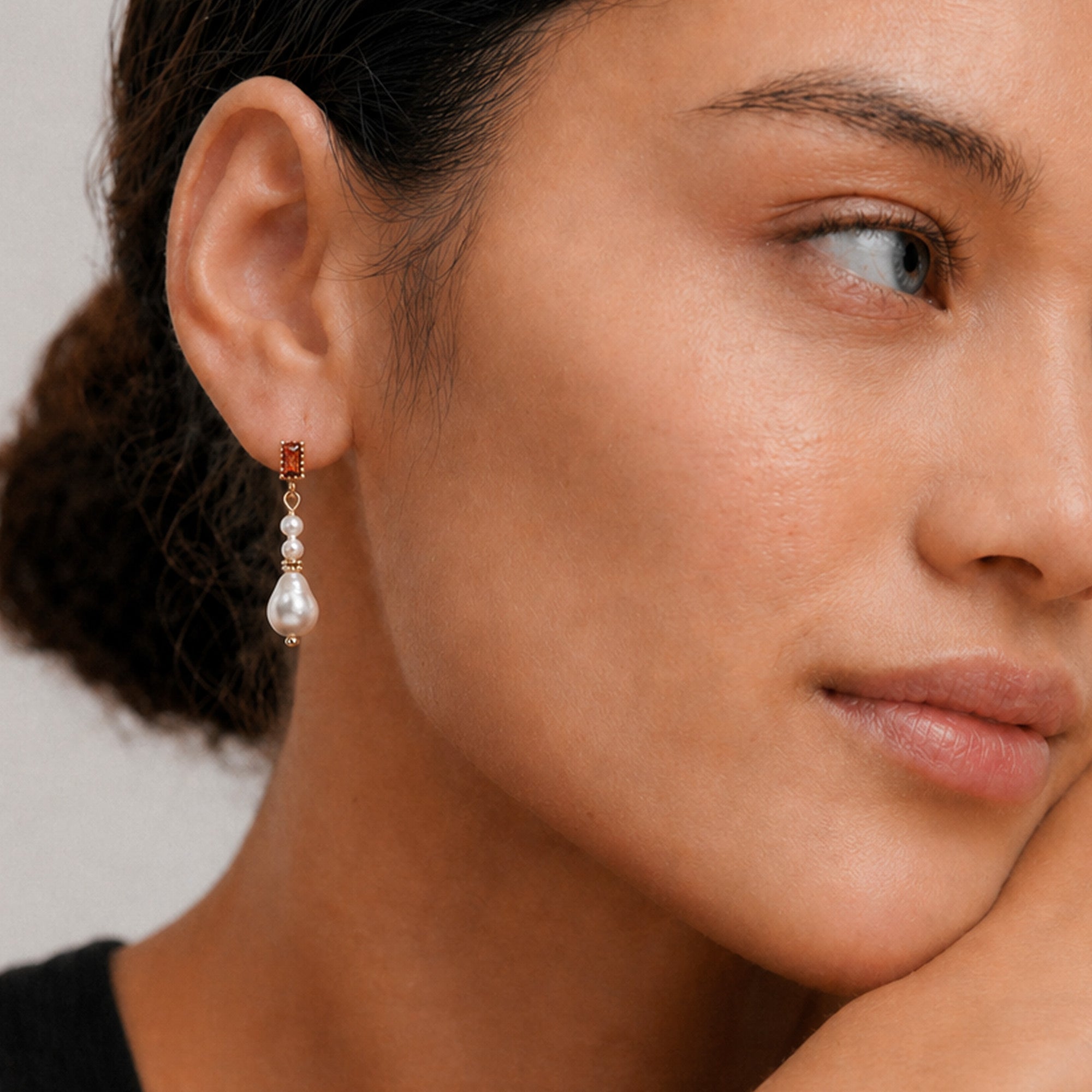 Roselle Pearl Earrings