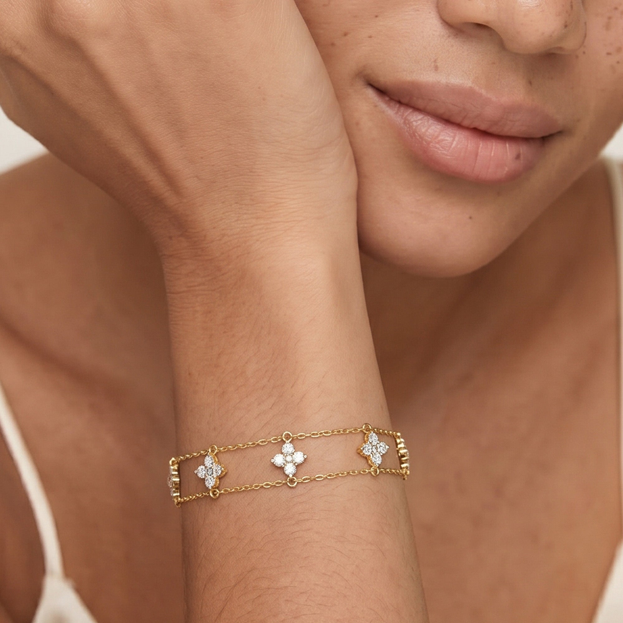 Flora Gleam Bracelet