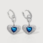 Pendientes de gota de corazón con circonita azul elegante