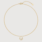 Elegante collar de perlas con halo y gota