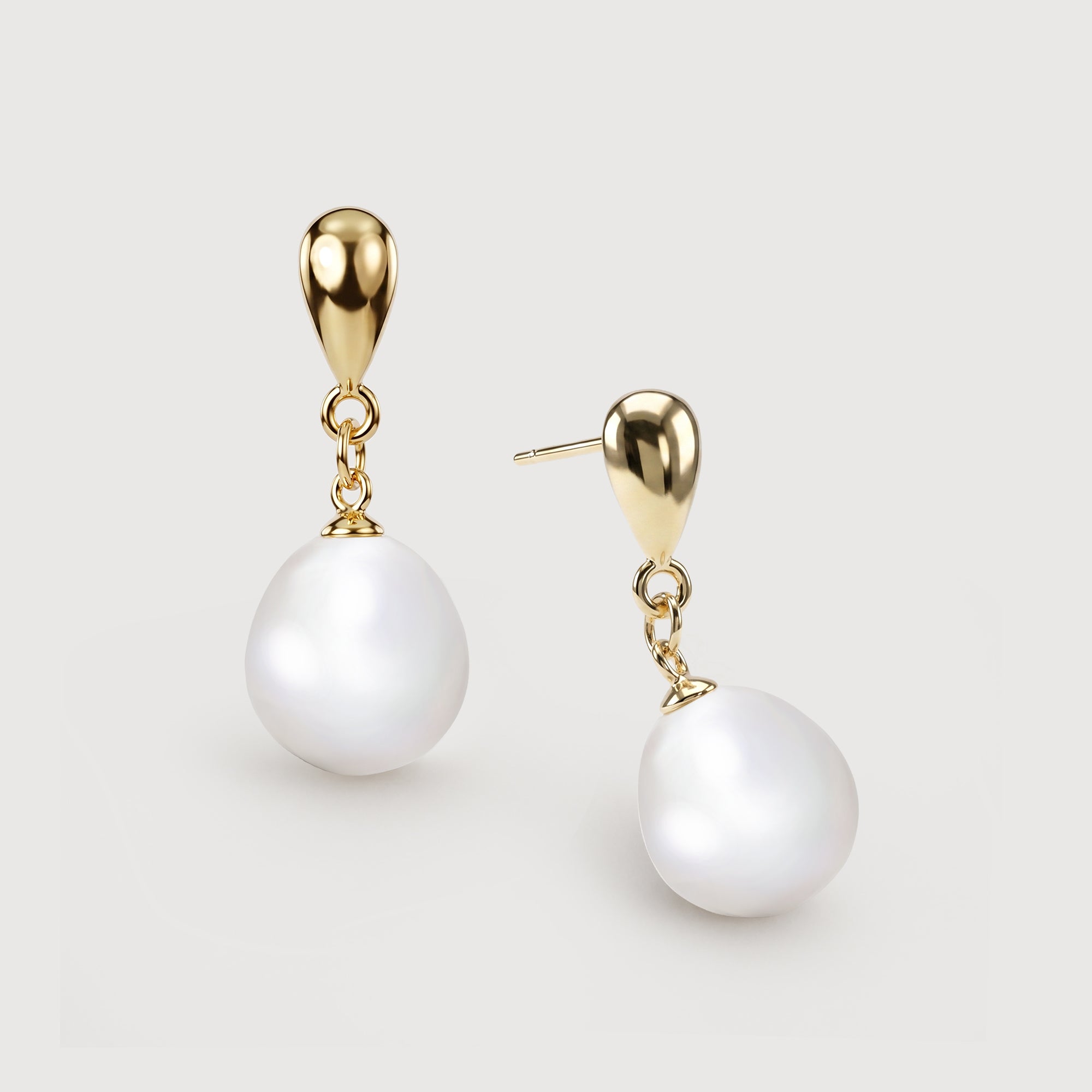 Velora Pearl Earrings