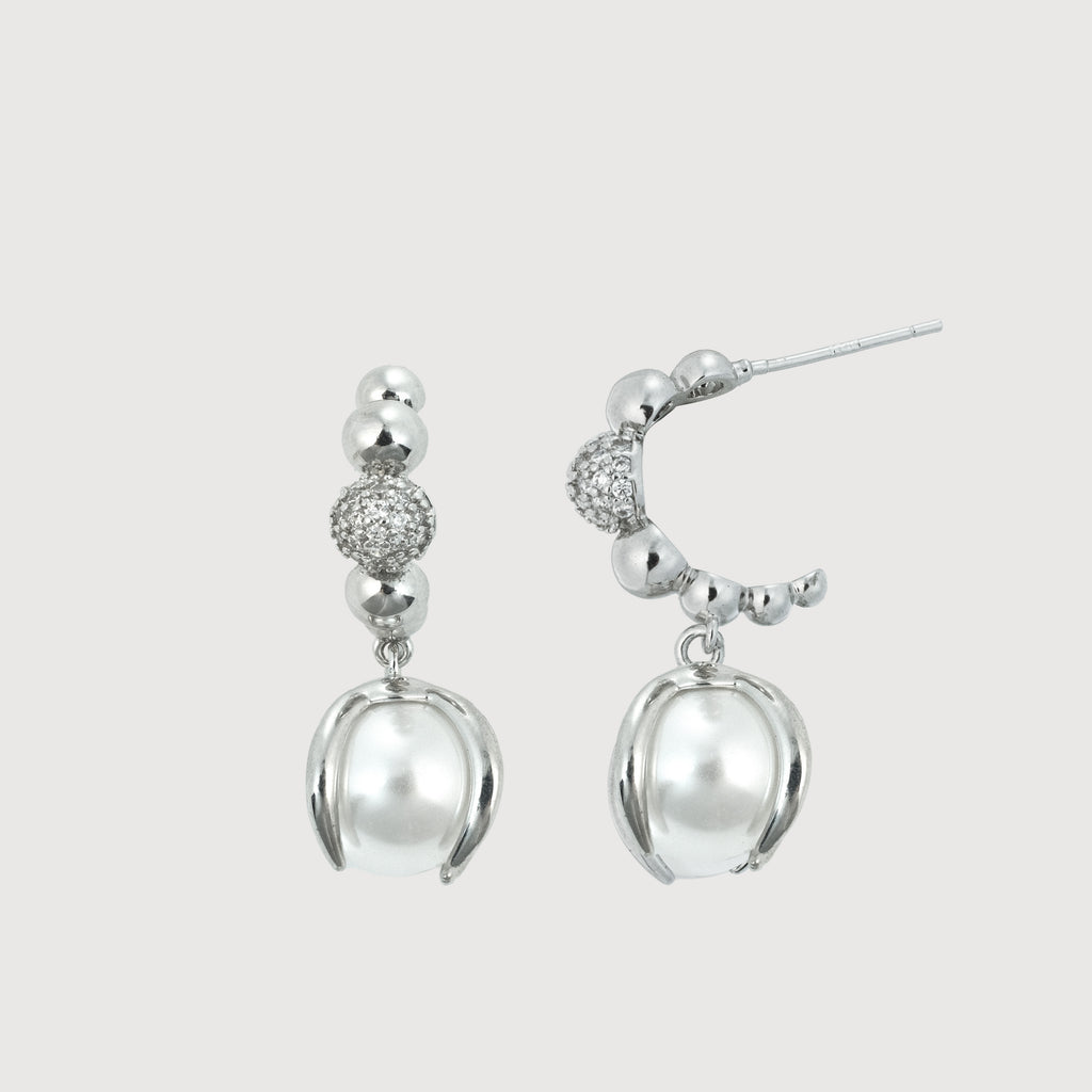 Pendientes de plata con perlas en forma de lágrima