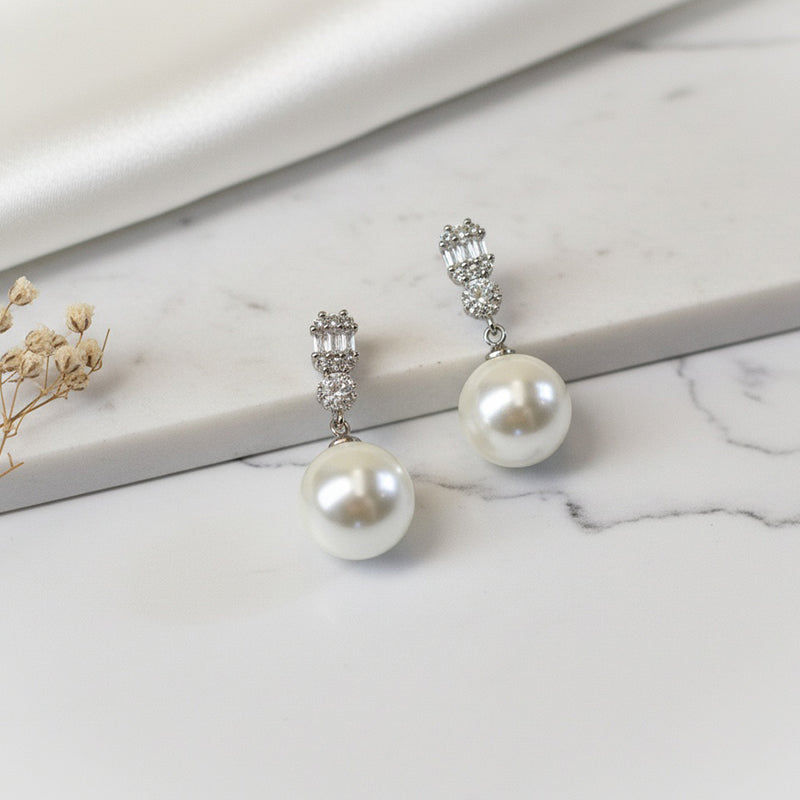 Elegant Pearl Drop Earrings with Sparkling Accents: Perfect Bridal or Formal Accessory!