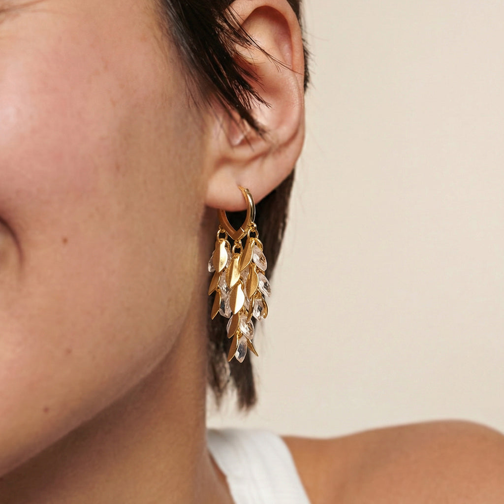 Pendientes de aro con flecos dorados