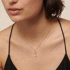 Collar de diamantes con dije de llave
