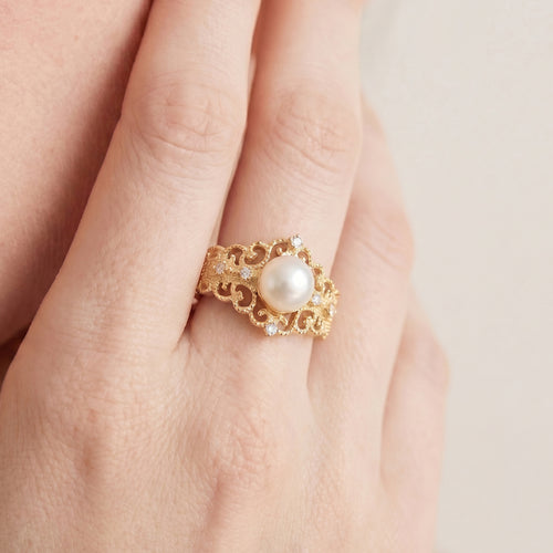 Aurelia Pearl Lace Ring
